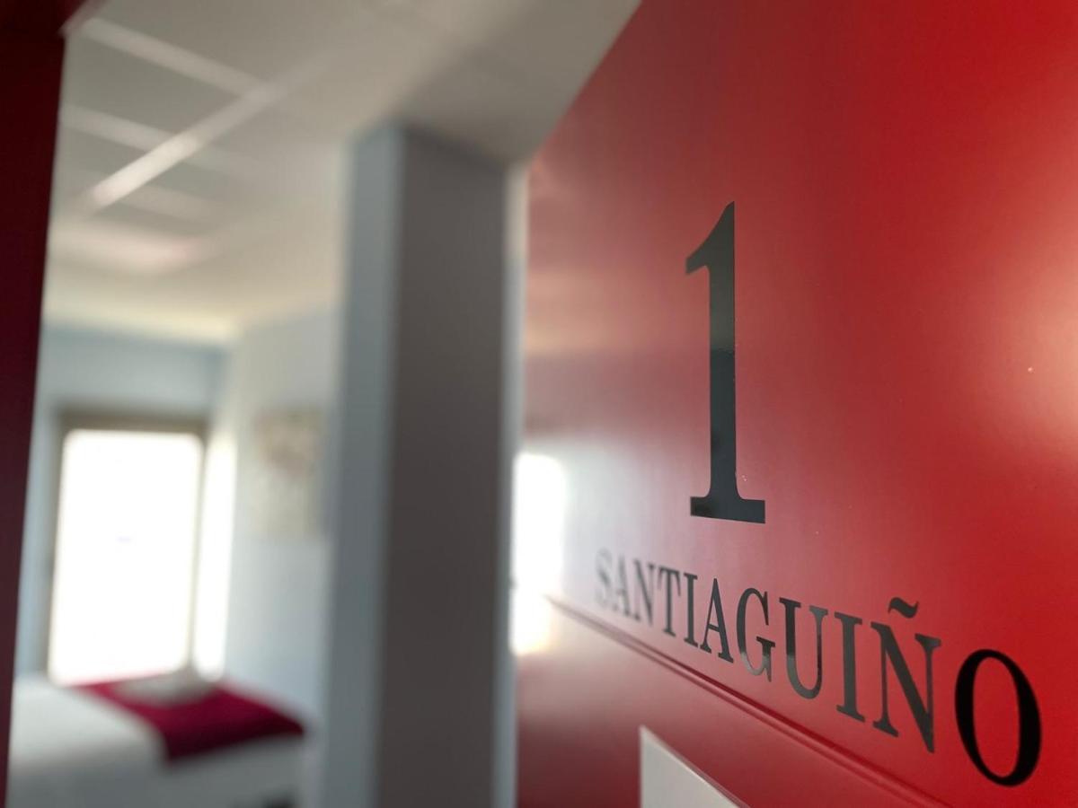 Hostel & Rooms O Albergue Da Meiga 패트론 외부 사진