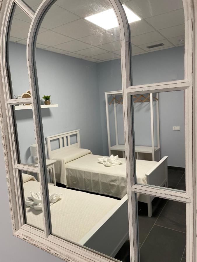Hostel & Rooms O Albergue Da Meiga 패트론 외부 사진