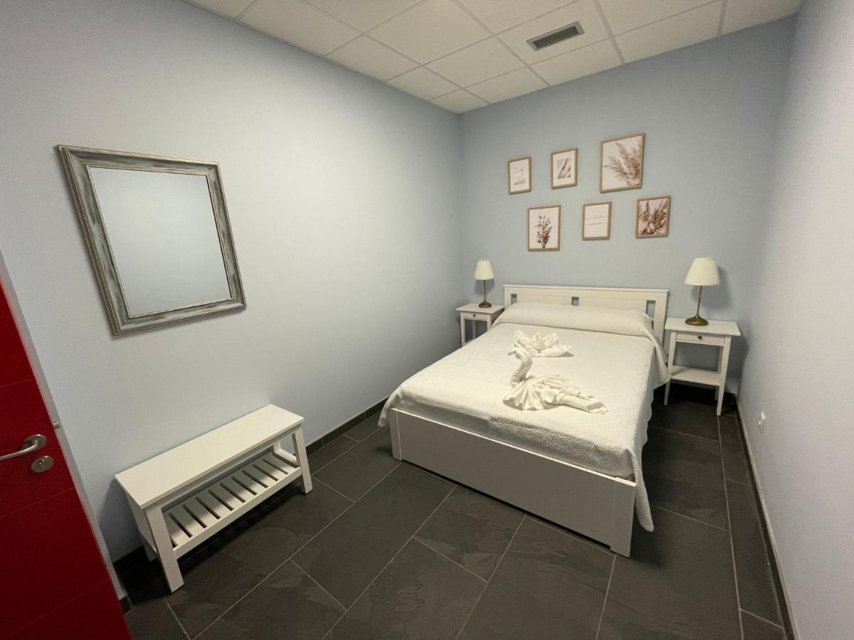 Hostel & Rooms O Albergue Da Meiga 패트론 외부 사진