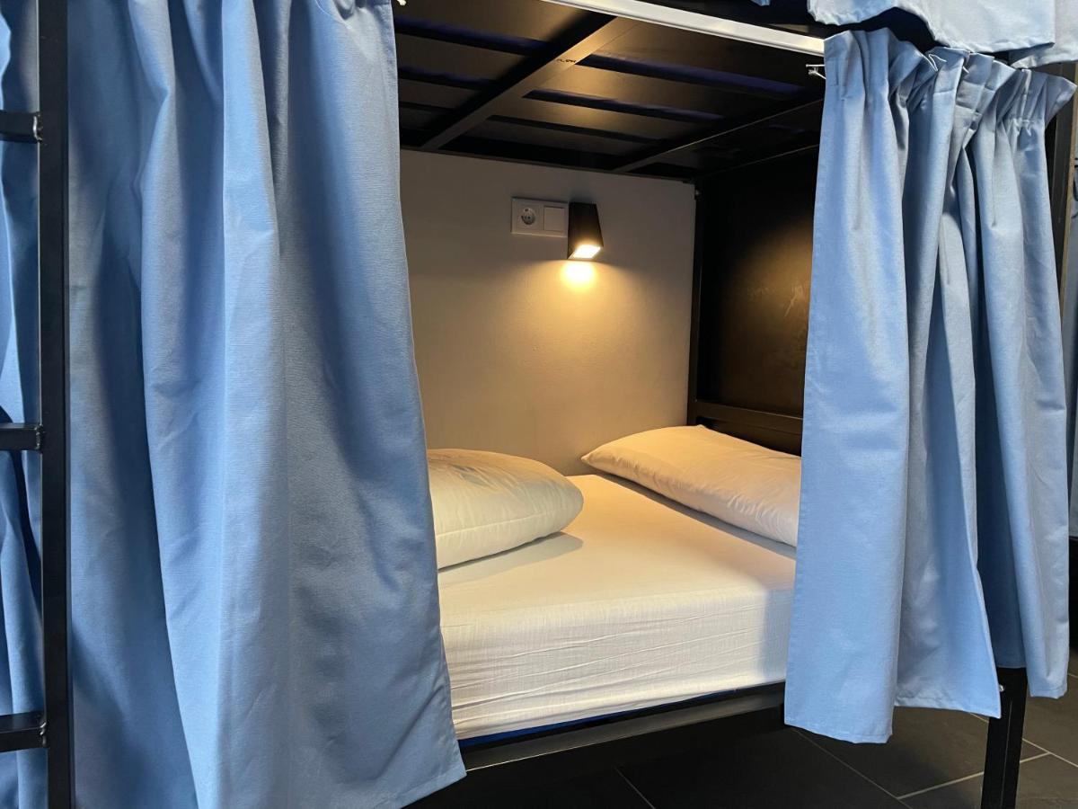 Hostel & Rooms O Albergue Da Meiga 패트론 외부 사진